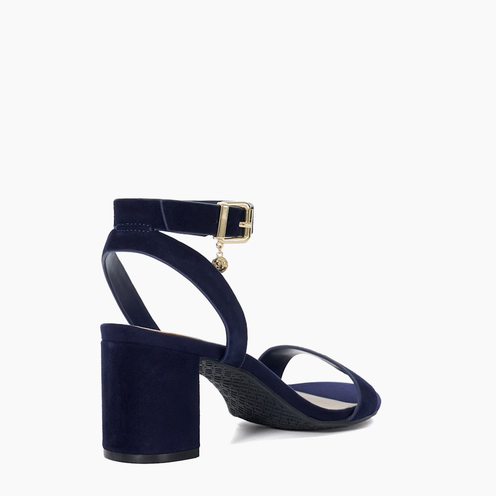 Sandales pour pieds larges sales