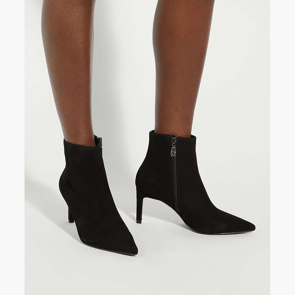 Obsessively Black