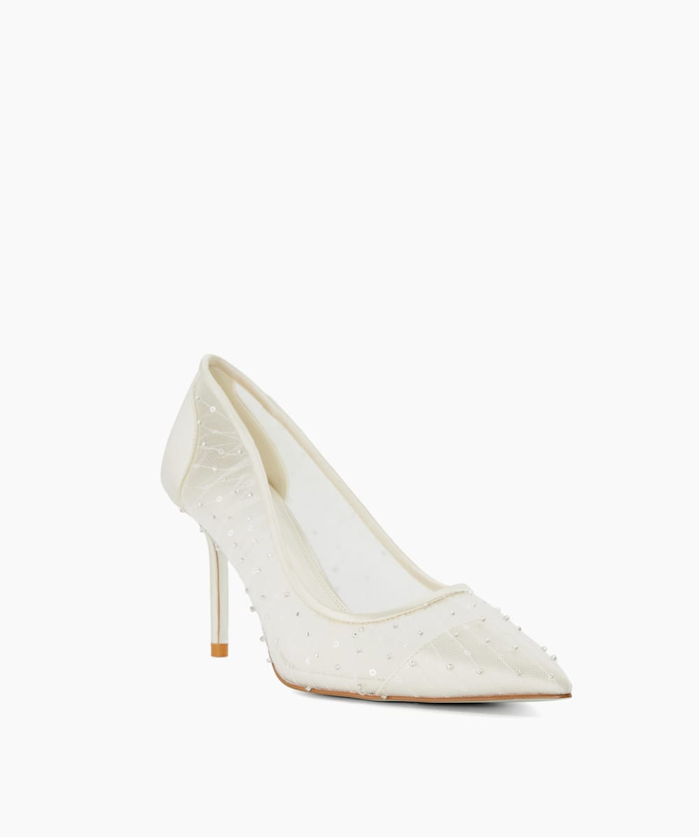 Delicate 2025 wedding shoes