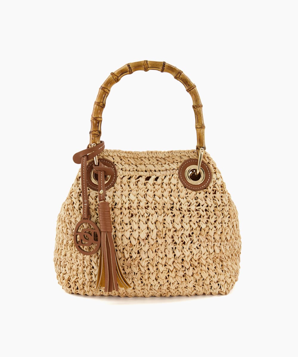 Straw outlet grab bag