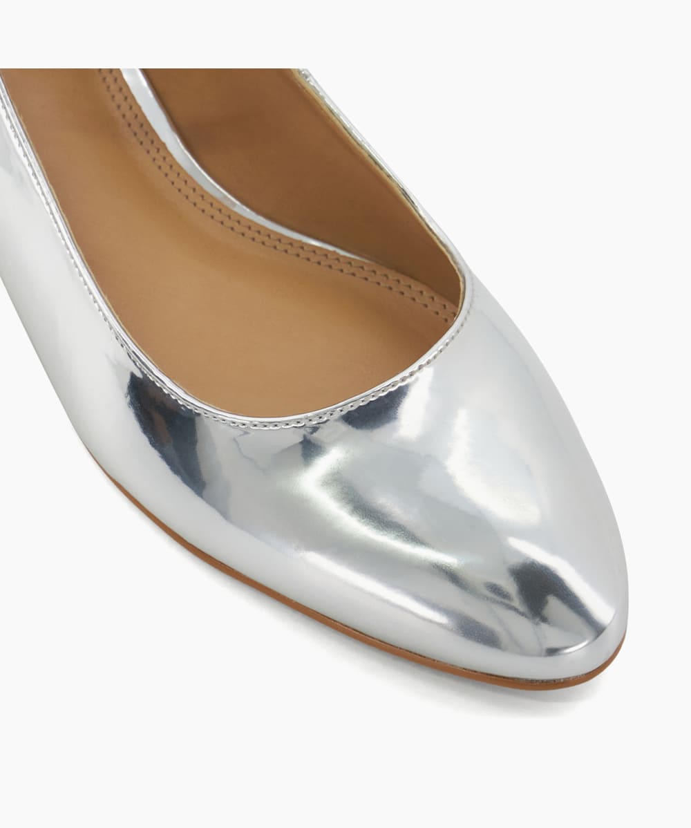 Silver clearance flat shoes