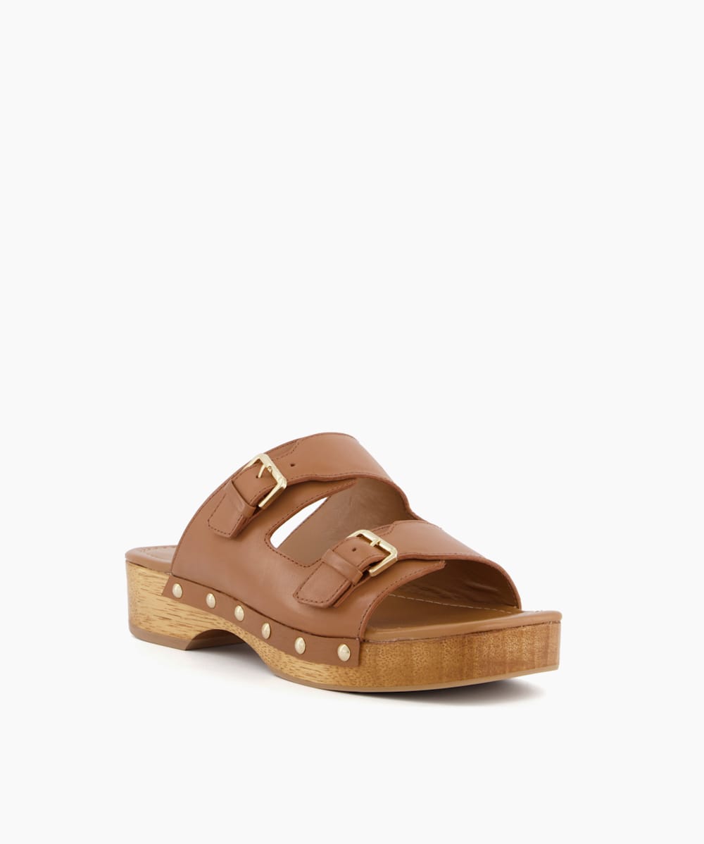 Tan on sale clog sandals