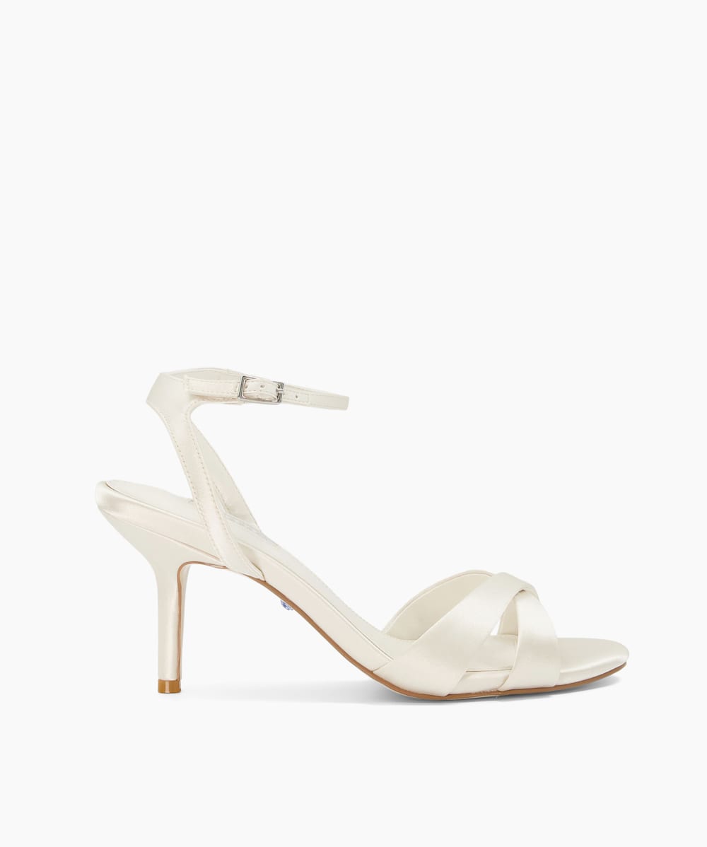 Bridal on sale sandals canada