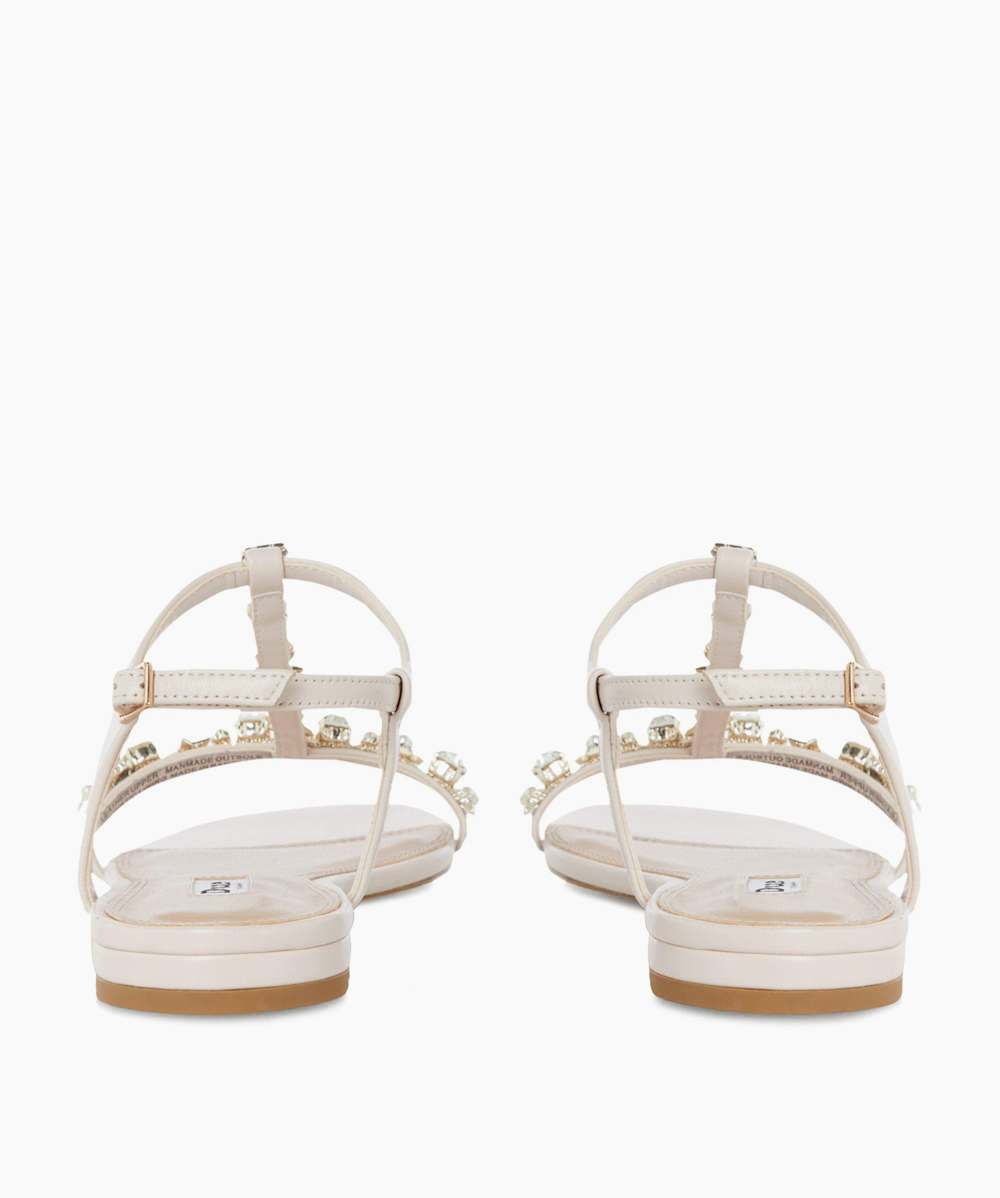 Valentino rockstud lacquer sandal hot sale