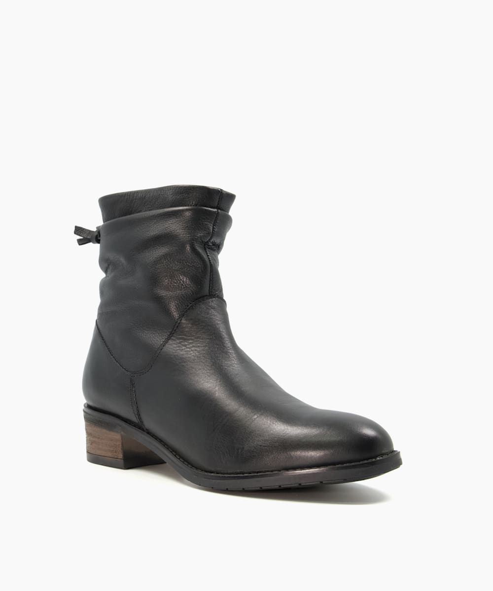 Dune pagers hotsell boots
