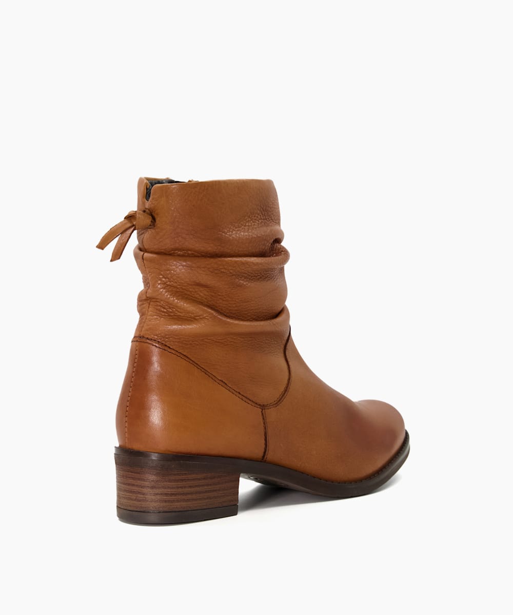 Dune store pagers boots