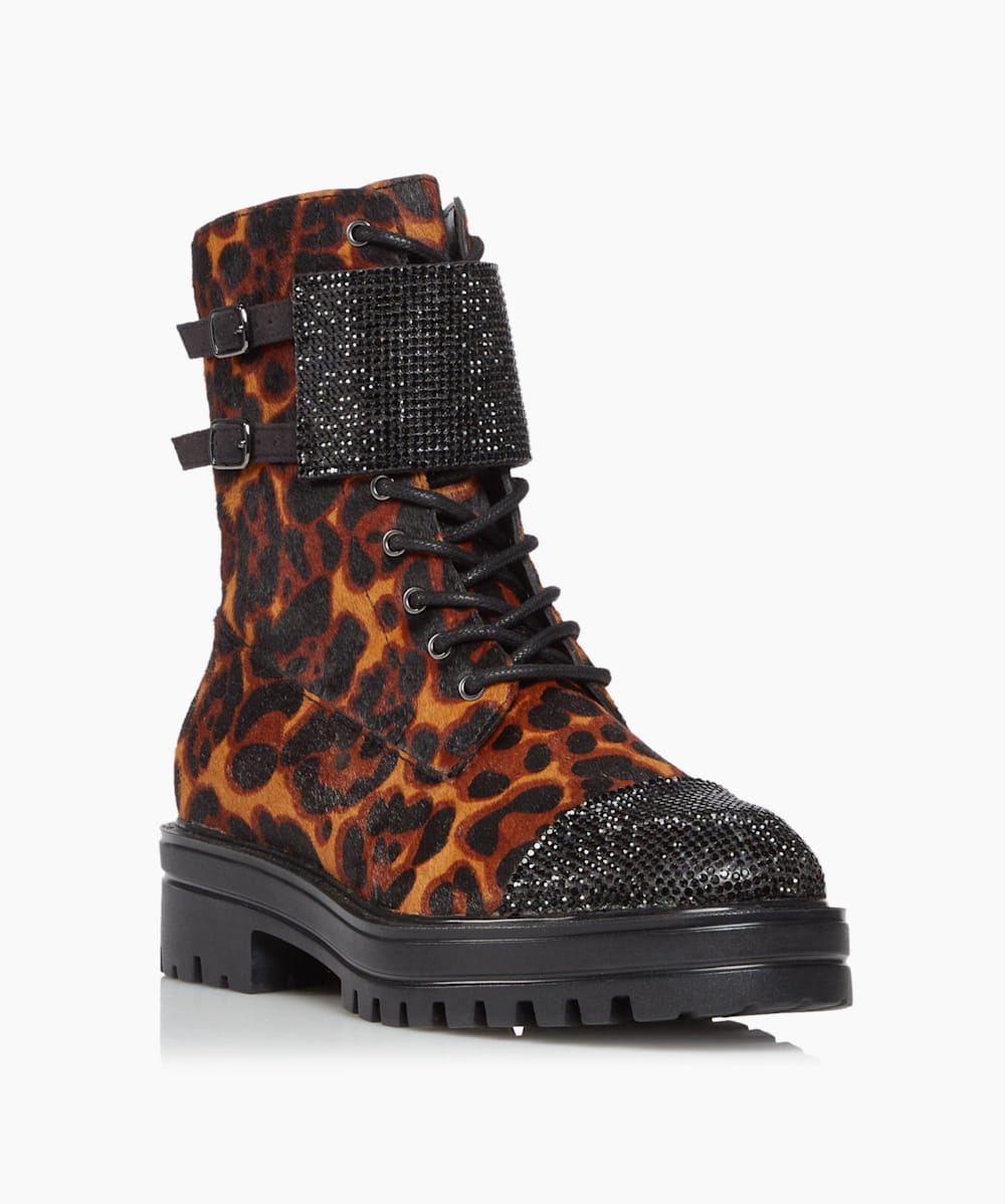 Biker clearance boots leopard