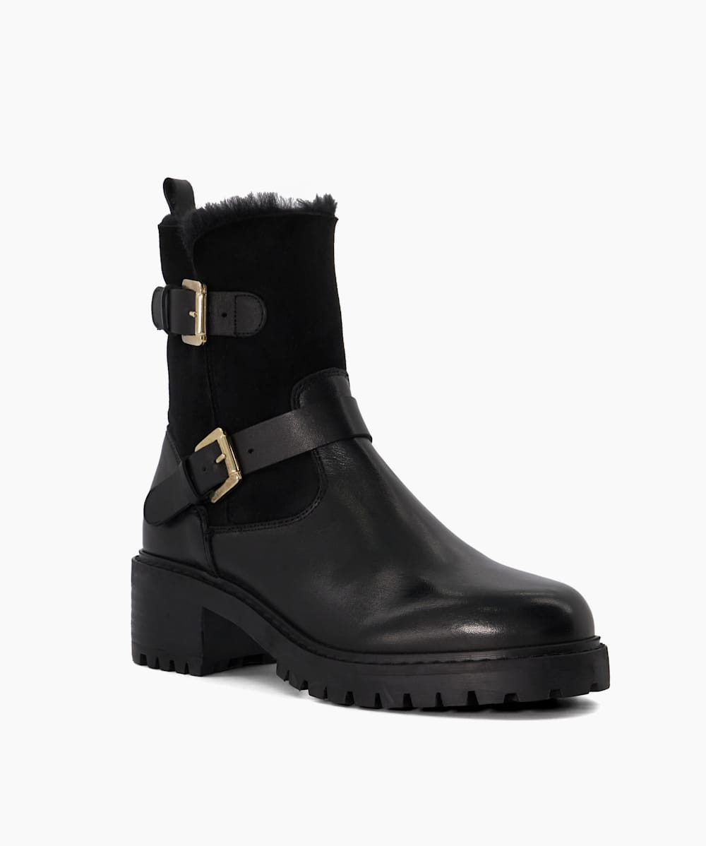 Dune fur hotsell lined boots