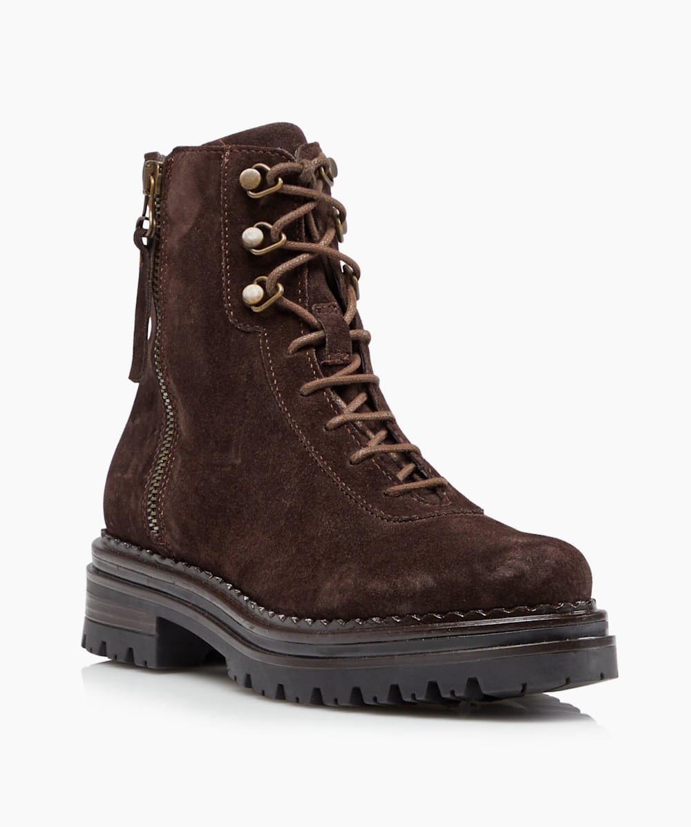Chunky zip and shop lace up hiker boots