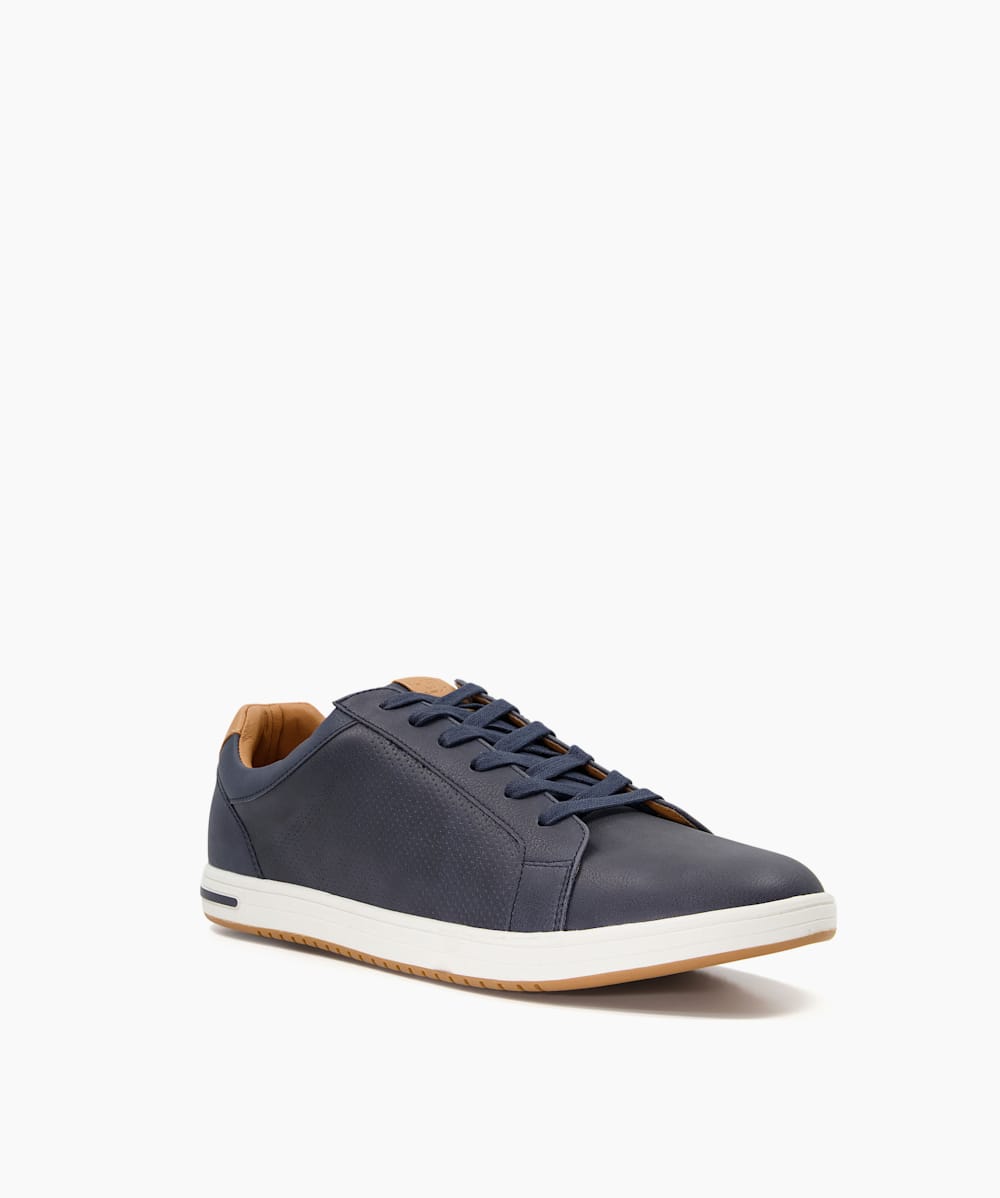 Wide fit junior discount trainers