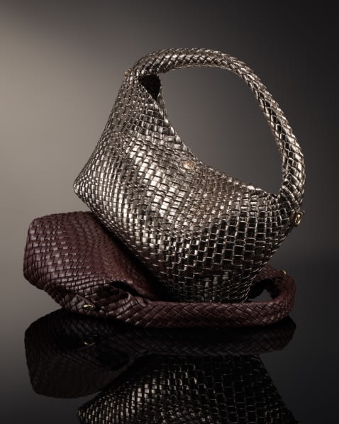 Premium Collection Deliberate woven shoulder bag in pewter and brown