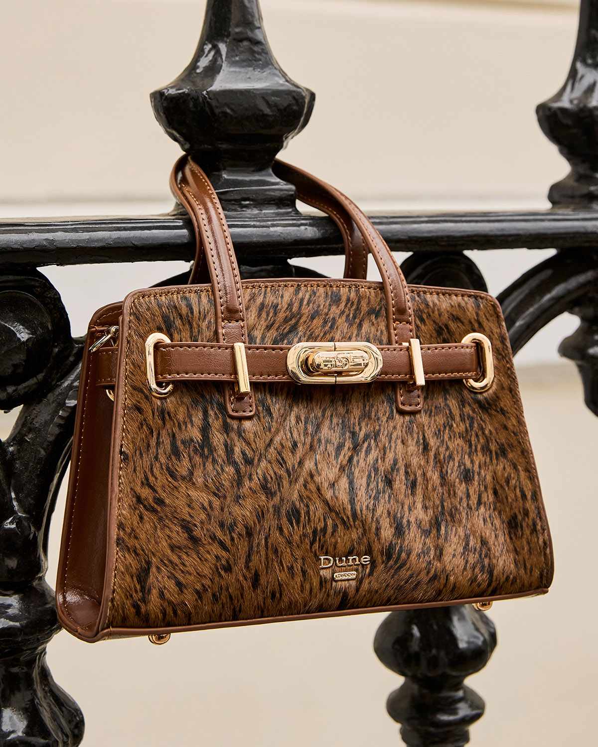 Dune London AW25 Handbag collection Dinkydefine in tan