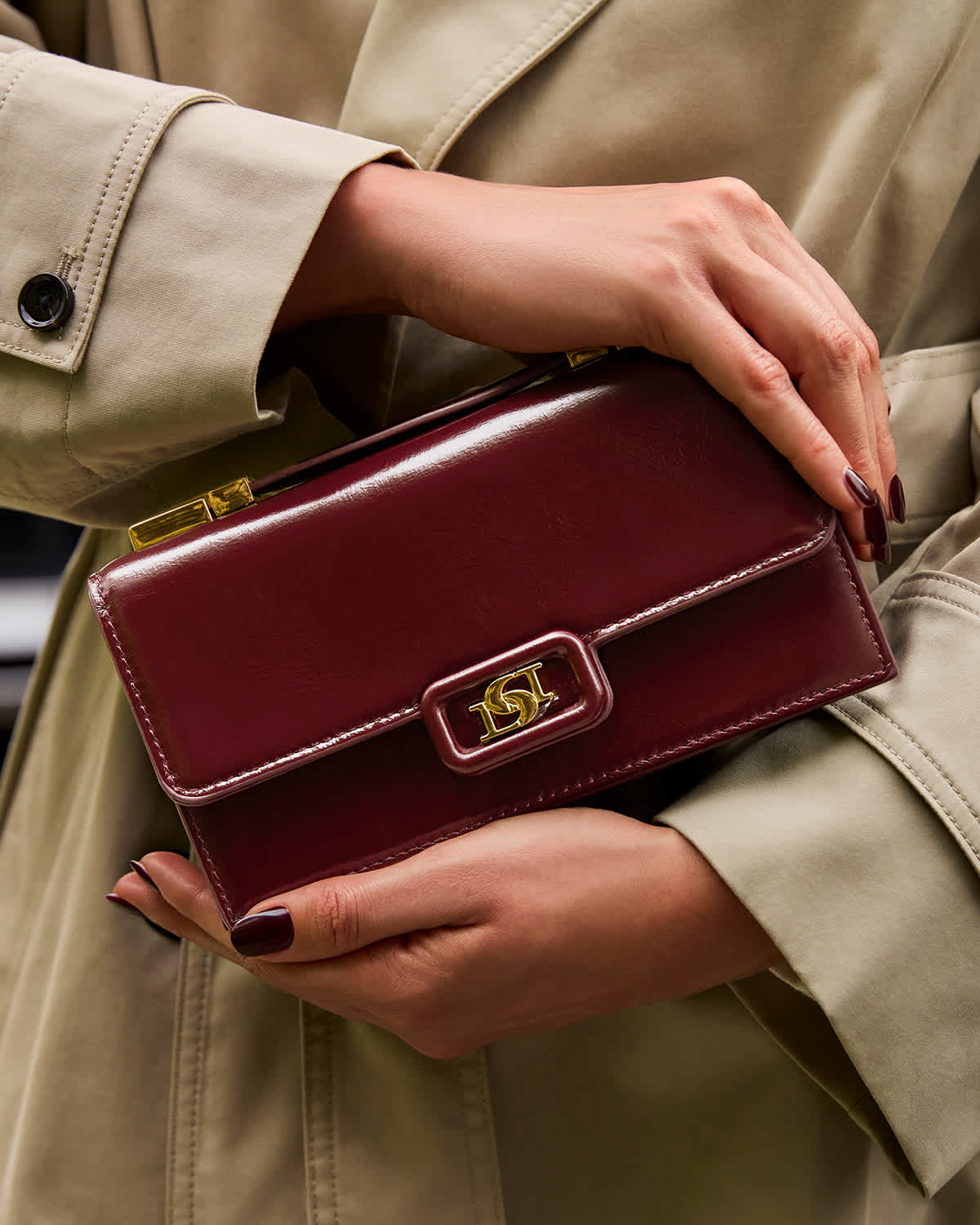 Dune London AW25 Skilled bag in Burgundy