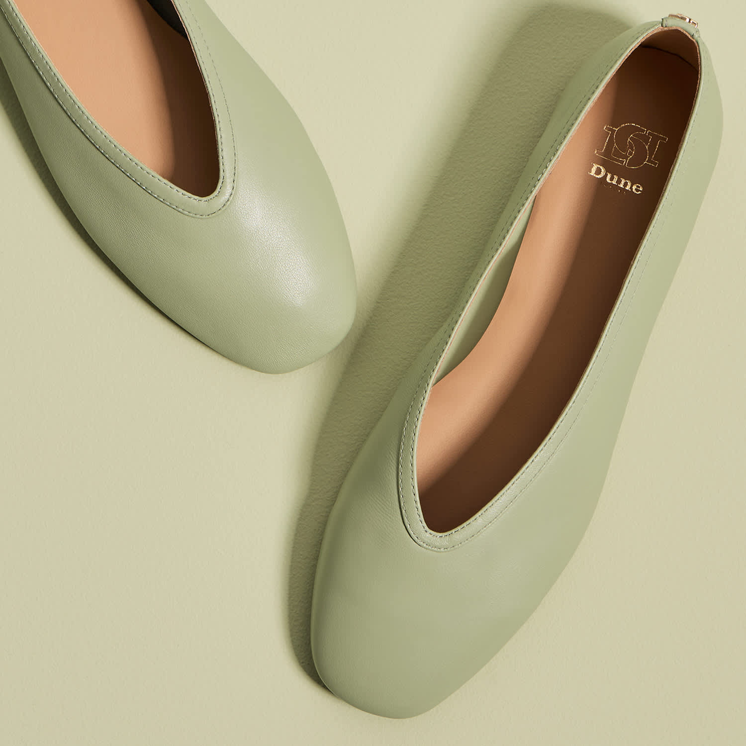 Dune London PreSS26 Transitional Styles