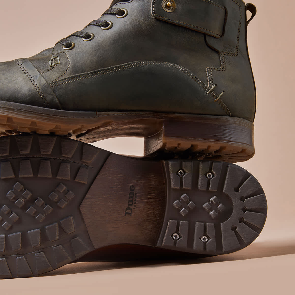 Men's Leather Seam Detail Boots in brown leather