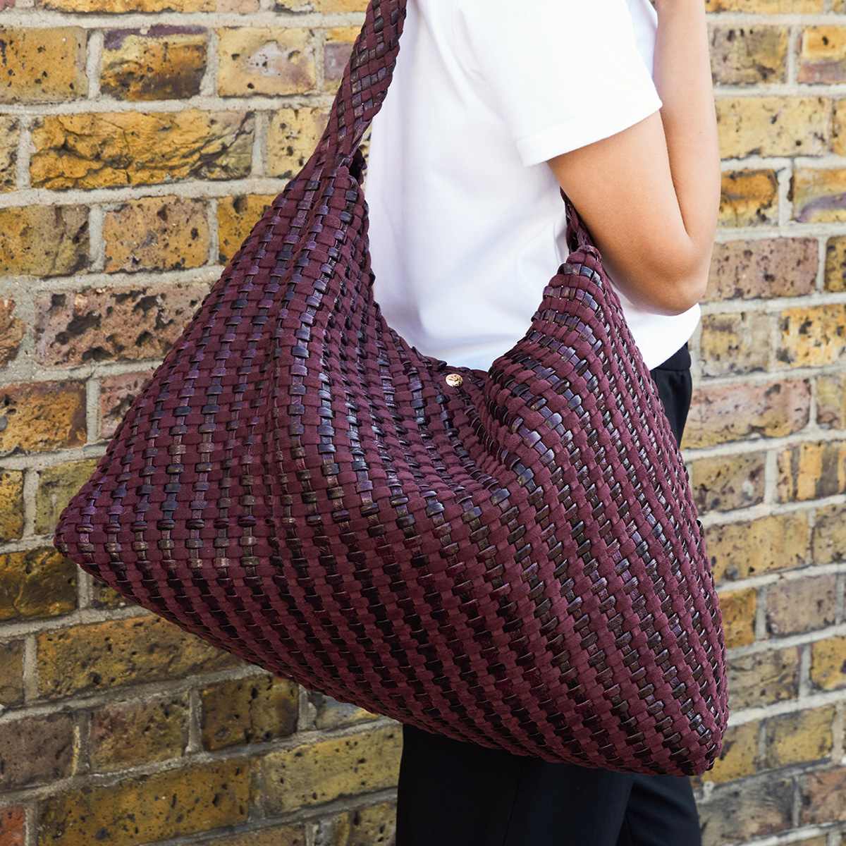 Extra Large Woven Shoulder Bag in purple