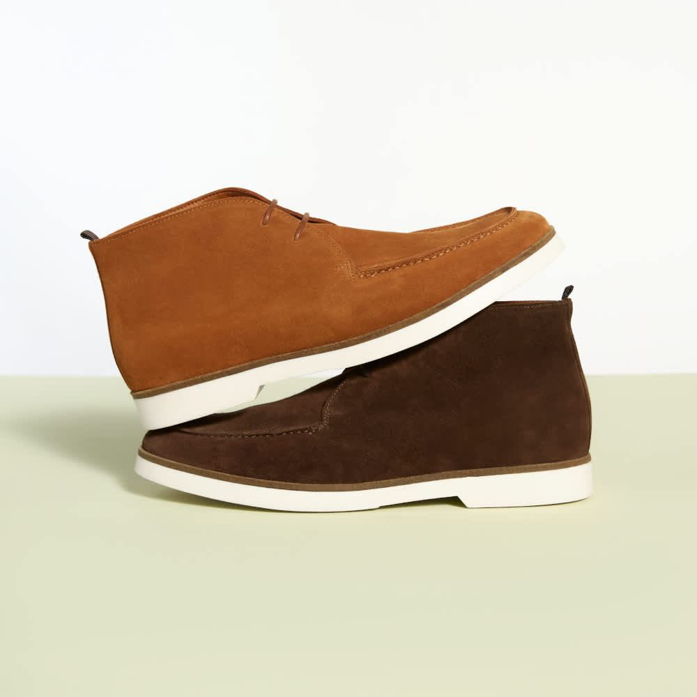 Men's suede casual boots in tan and brown