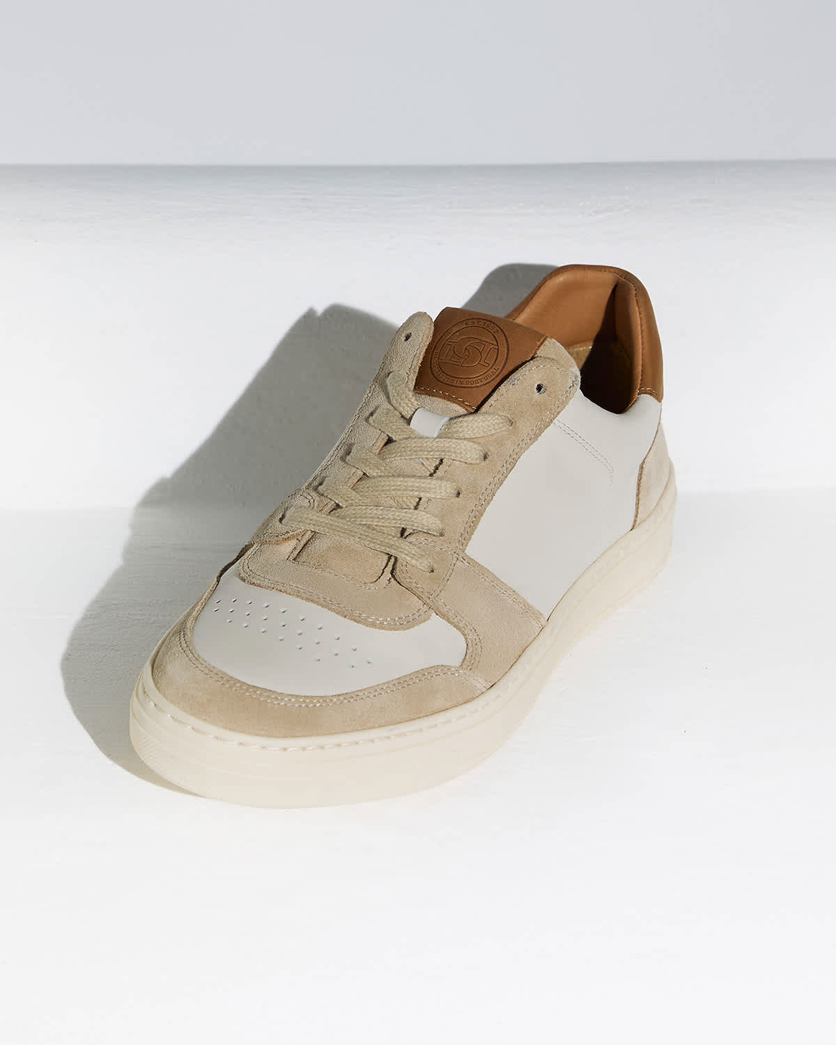 Men's creamLeather Cup Sole Trainers