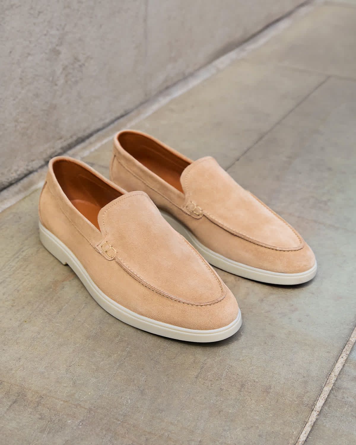 Men's suede Boltman beige loafer 