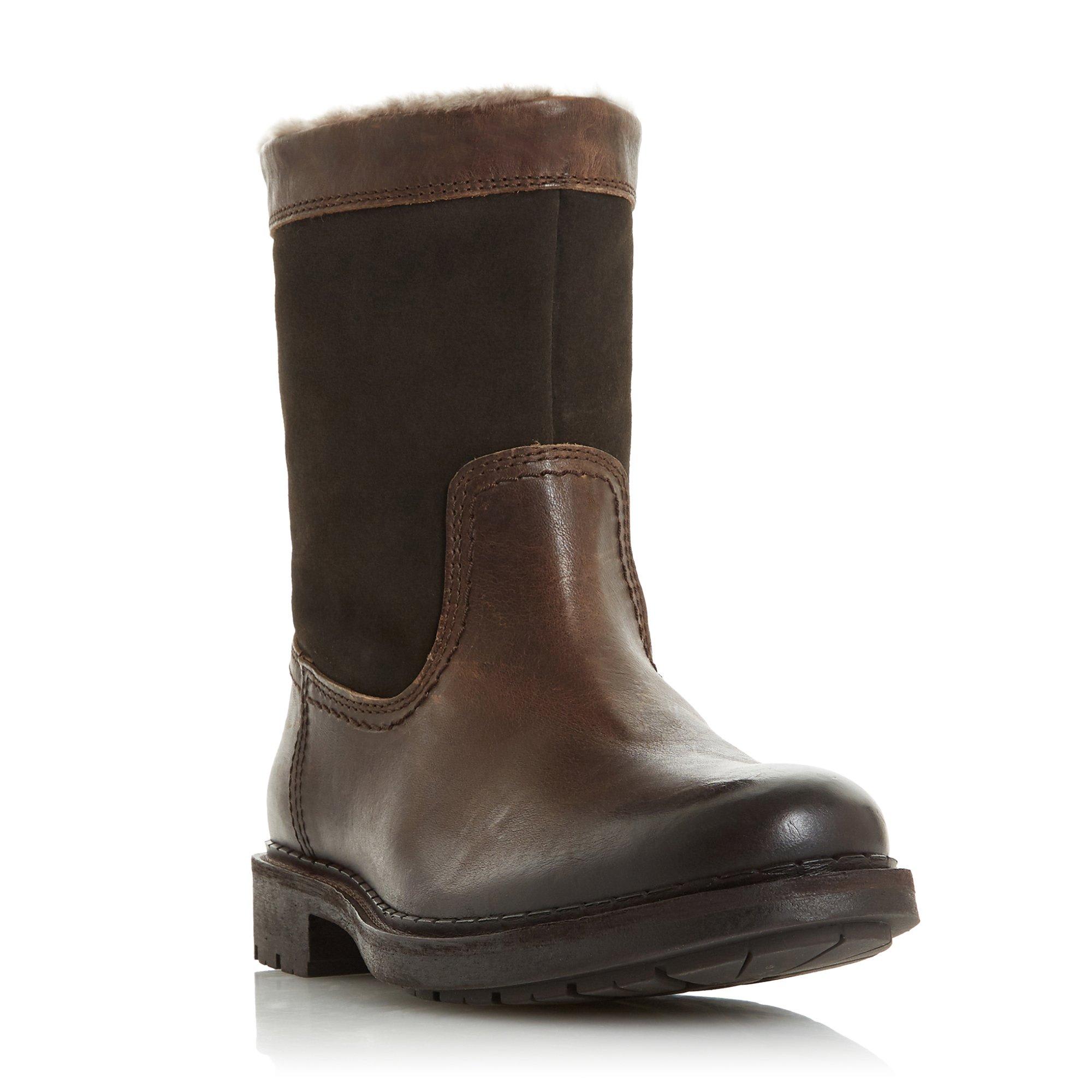 Clouds Shearling Lined Boots