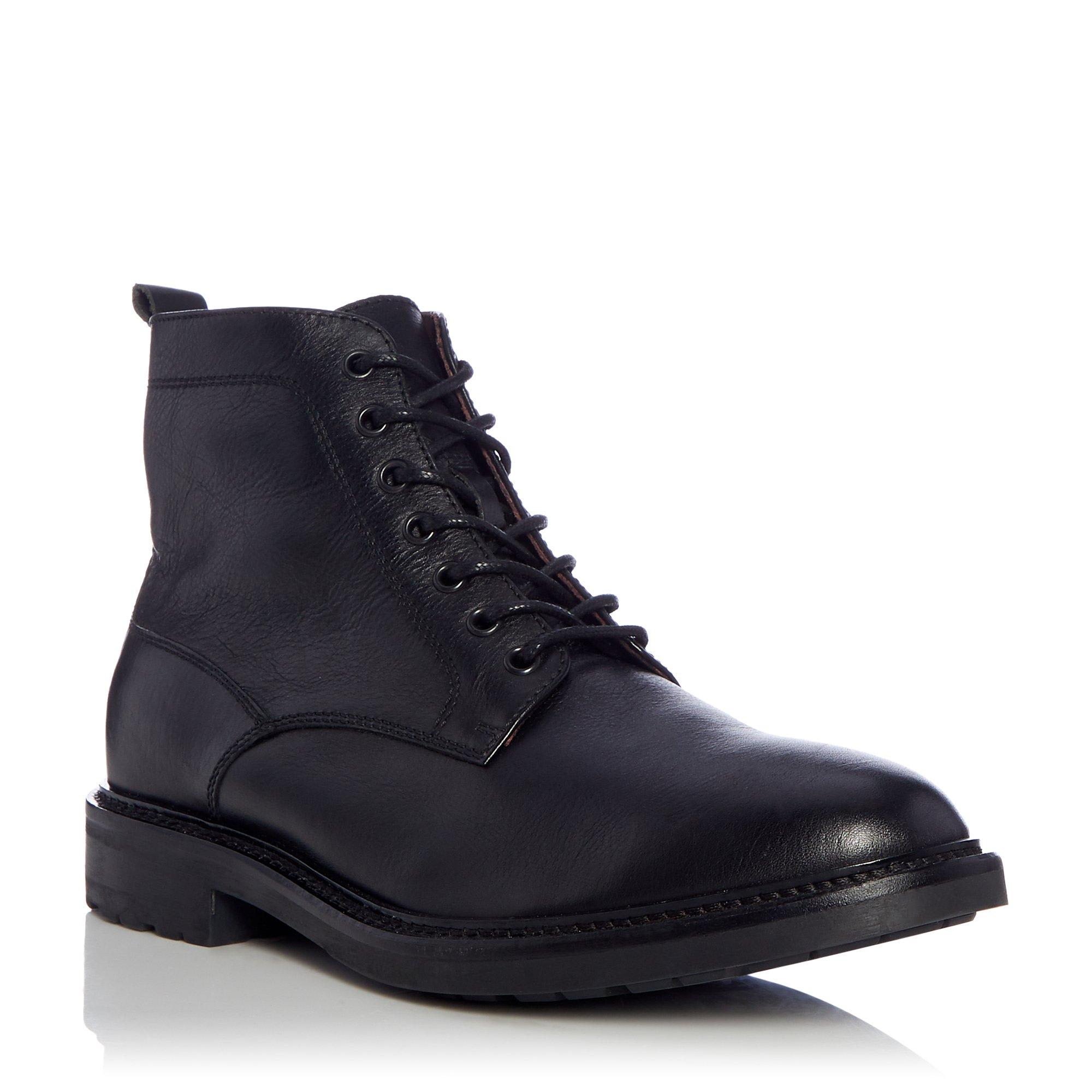 Constrict Round Toe Lace Up Casual Boots