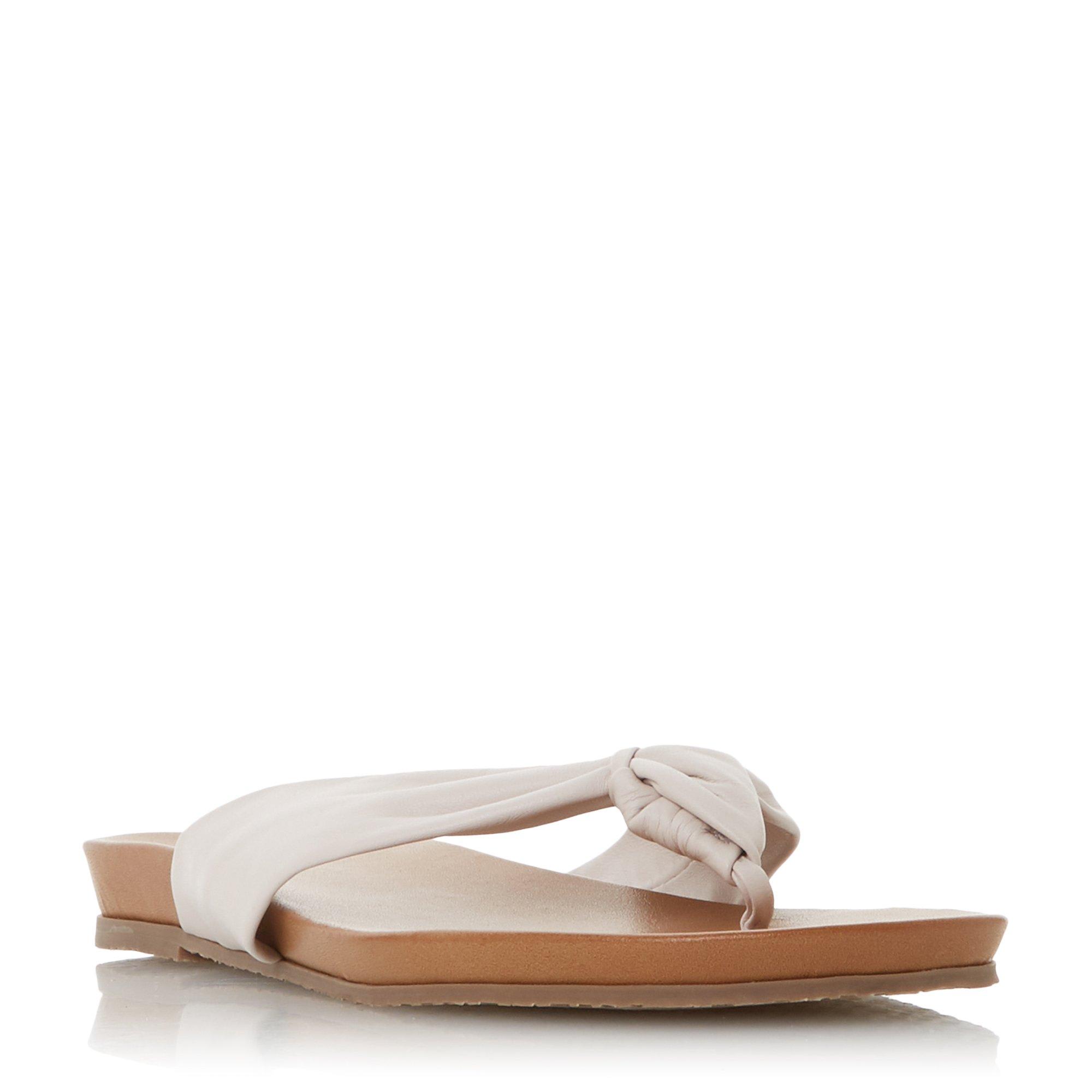 Lyrik Tan Leather Ruched Toe Post Sandals
