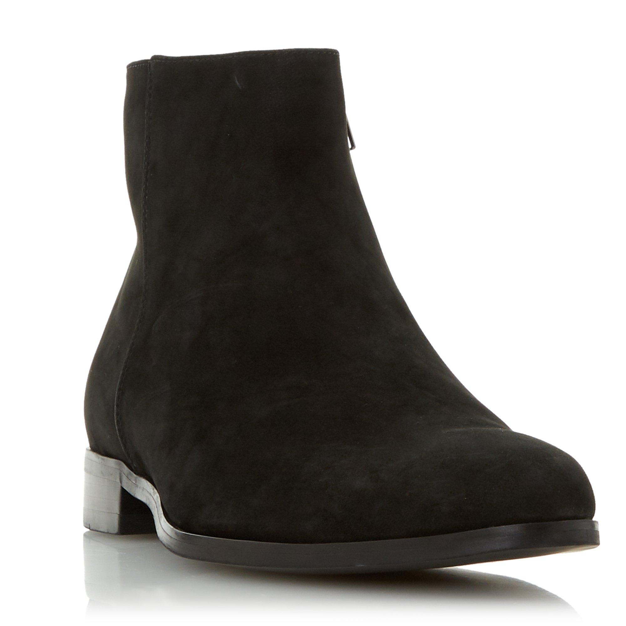 Mysterious Zipped Ankle Boots