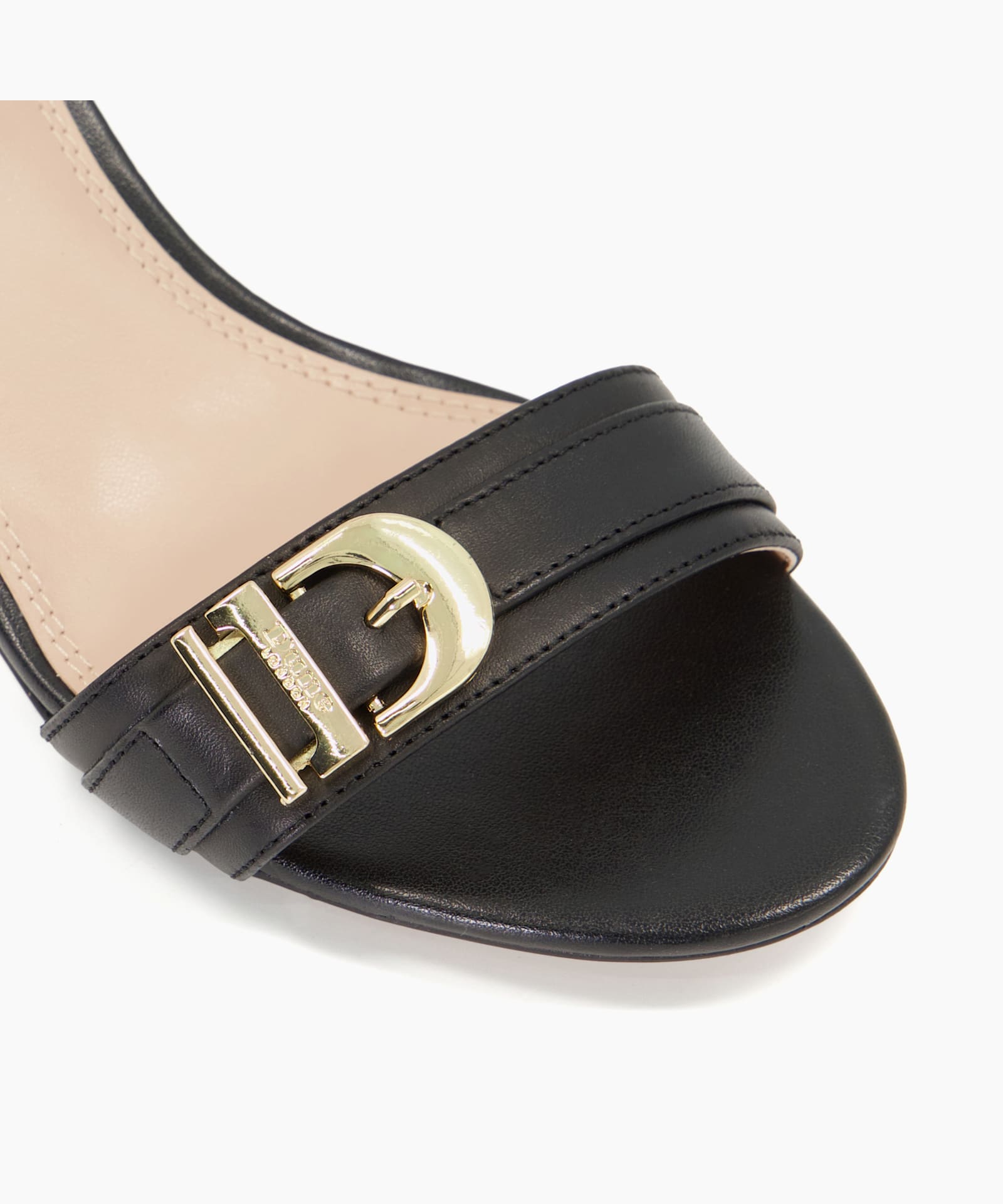 Jessie, Black, large