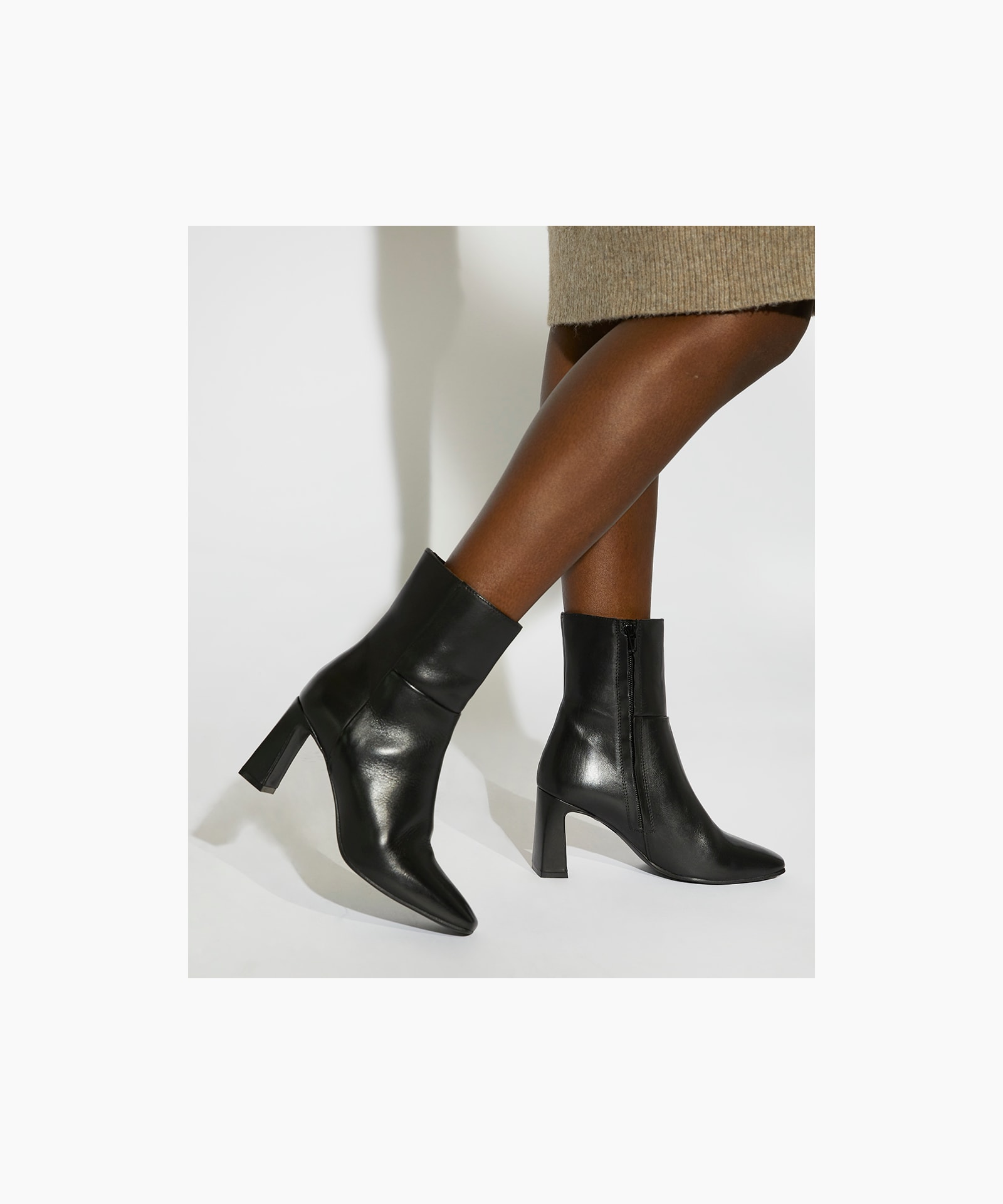Orlie, Black, large