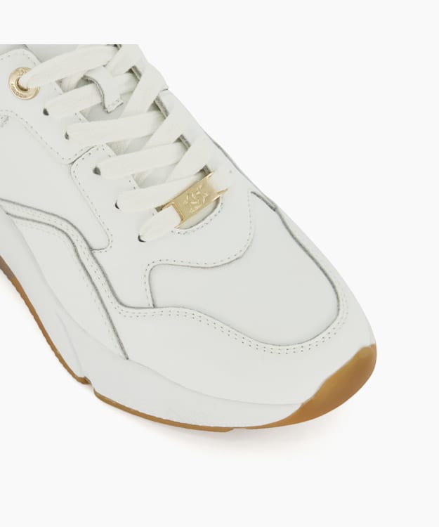 Eagerly, White, medium