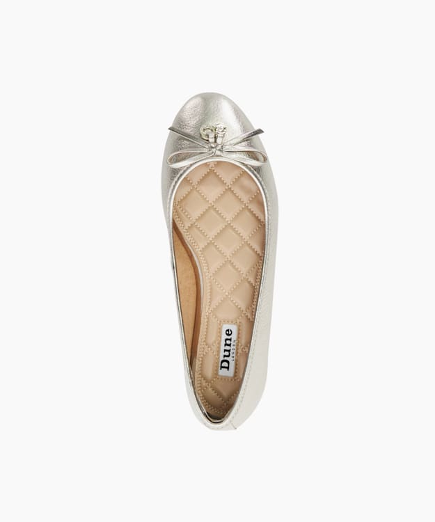 Dune on sale flat shoes