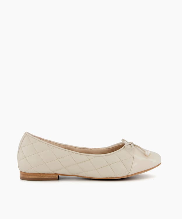 balenciaga socks pink