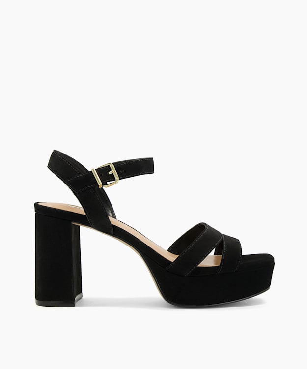 Black deals heeled sandals