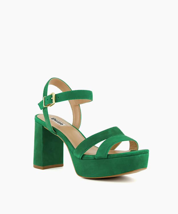 Molten, Green, medium