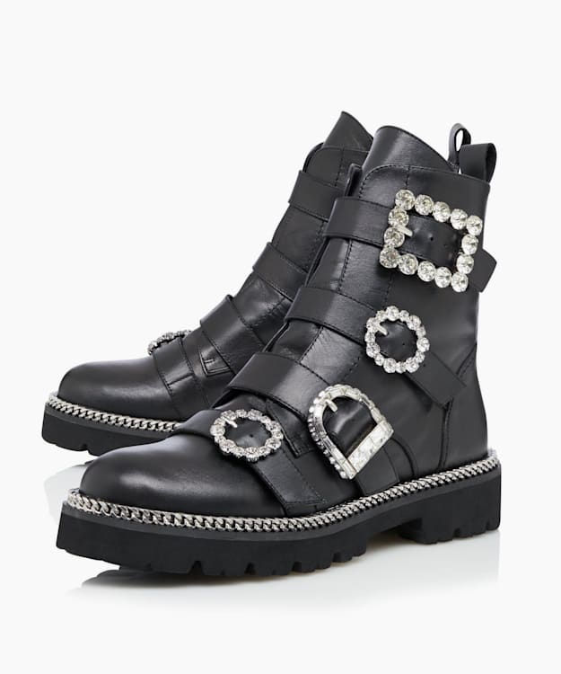 Pagola, Black, medium