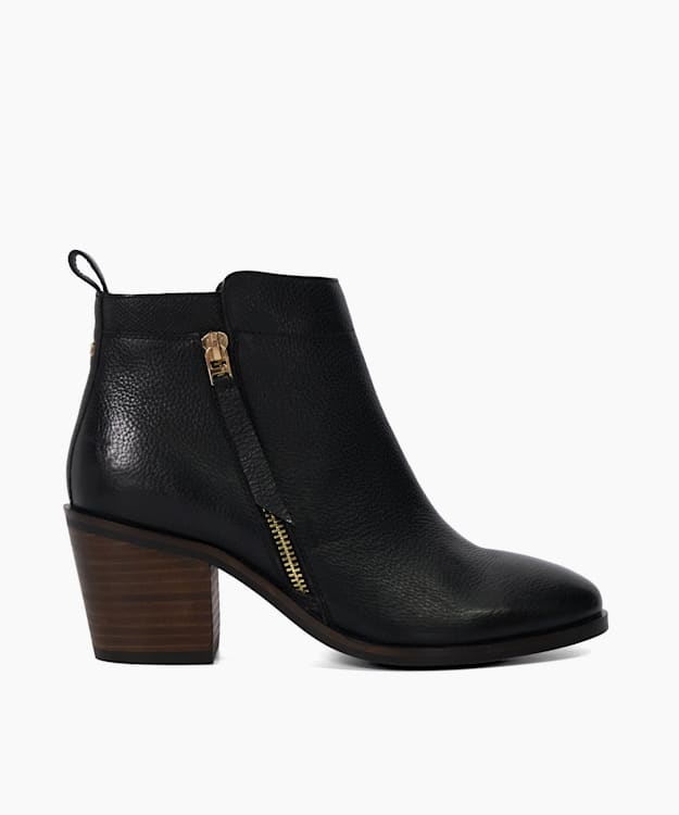 Black fall booties best sale