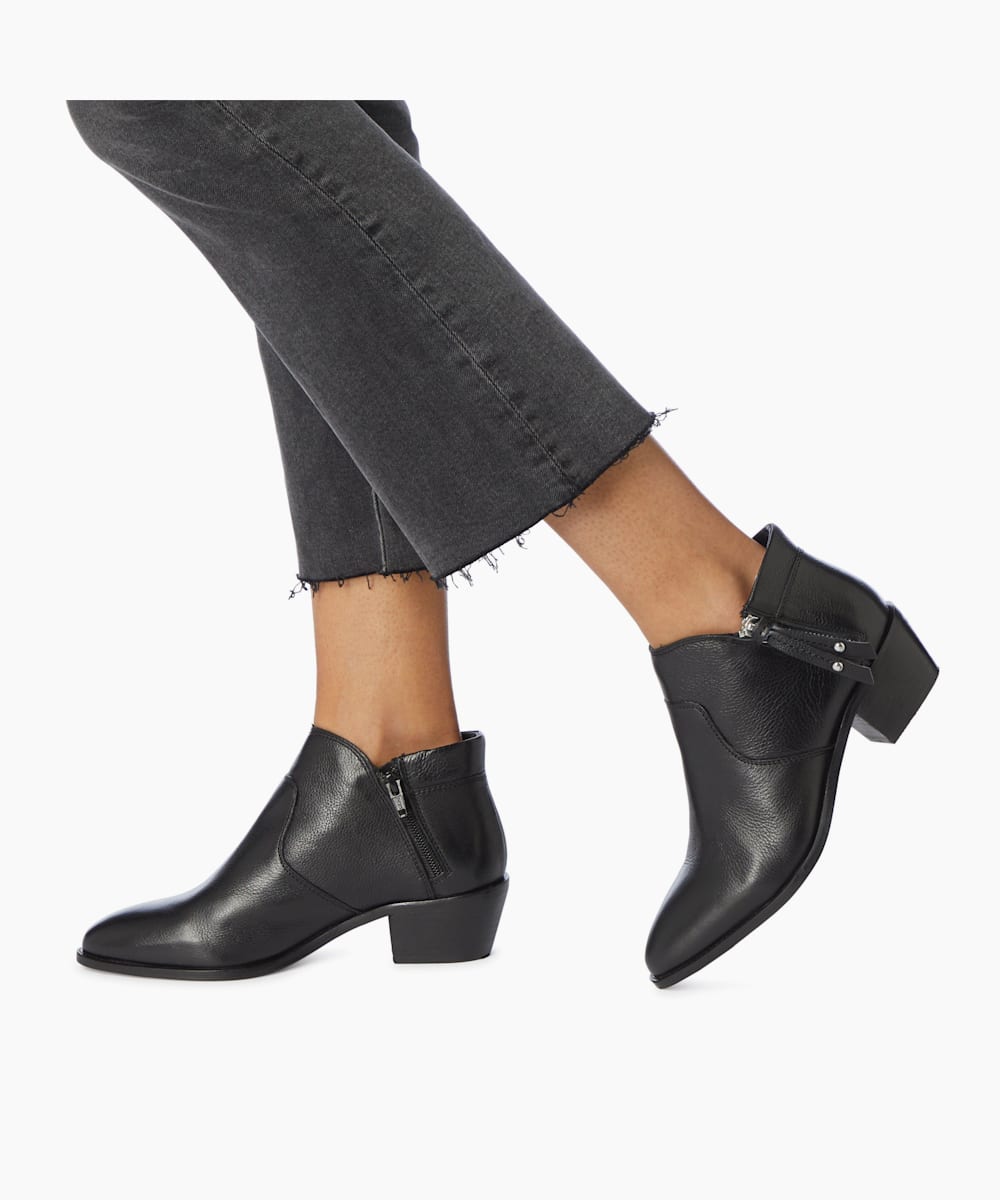 bertie peonies boots