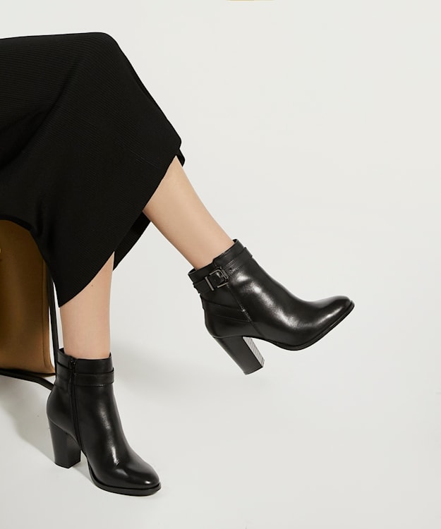 2 inch best sale block heel boots