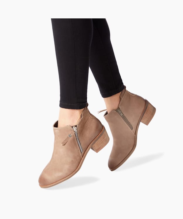 waxed leather protector