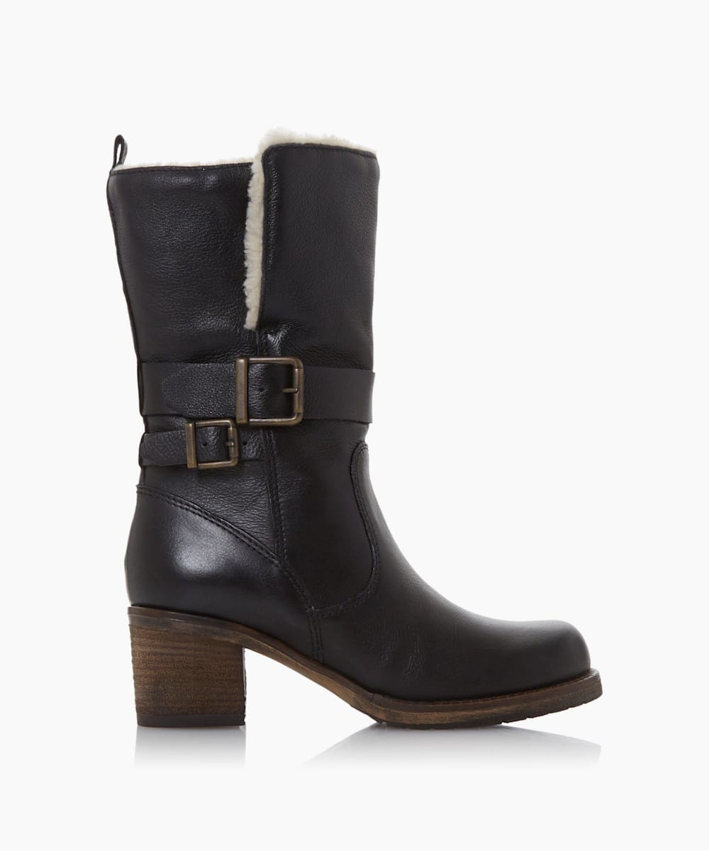 steve madden uo exclusive hooper platform boot