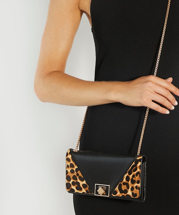 Styled Leopard Schultertasche mit Kettengriff Dune London