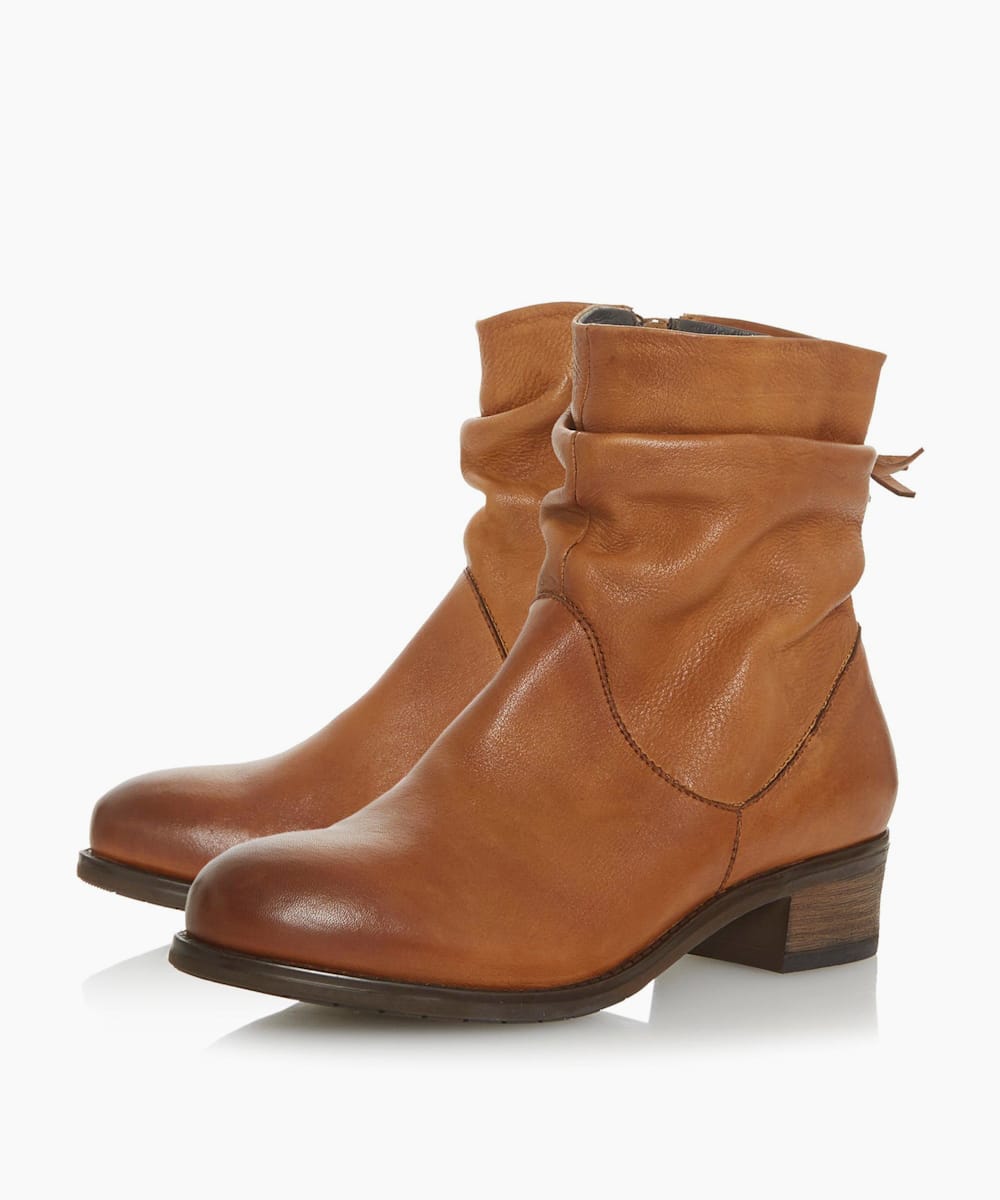 dune pagers boots tan