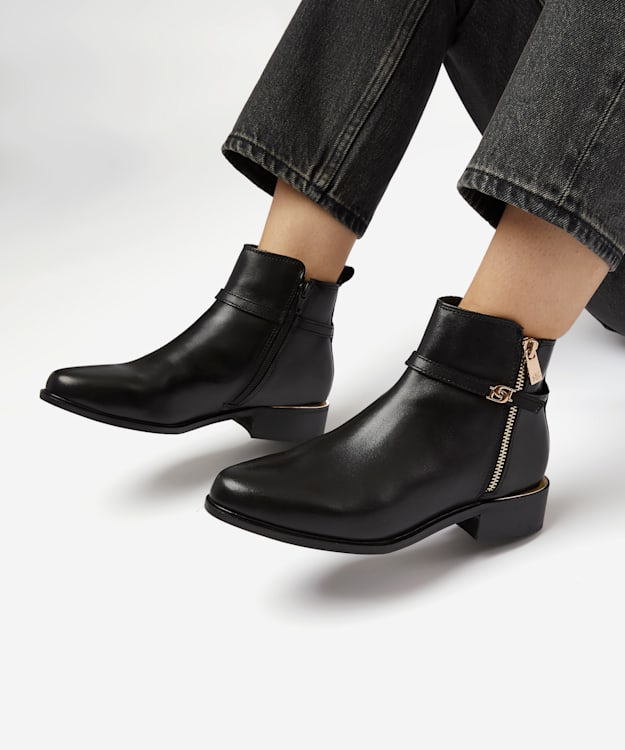 Pap Black, Wide Fit Zip-Detail Ankle Boots