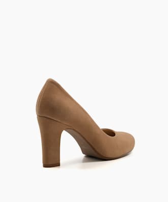 brown court shoes mid heel