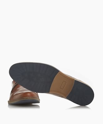 dune tan chigwell chukka boot