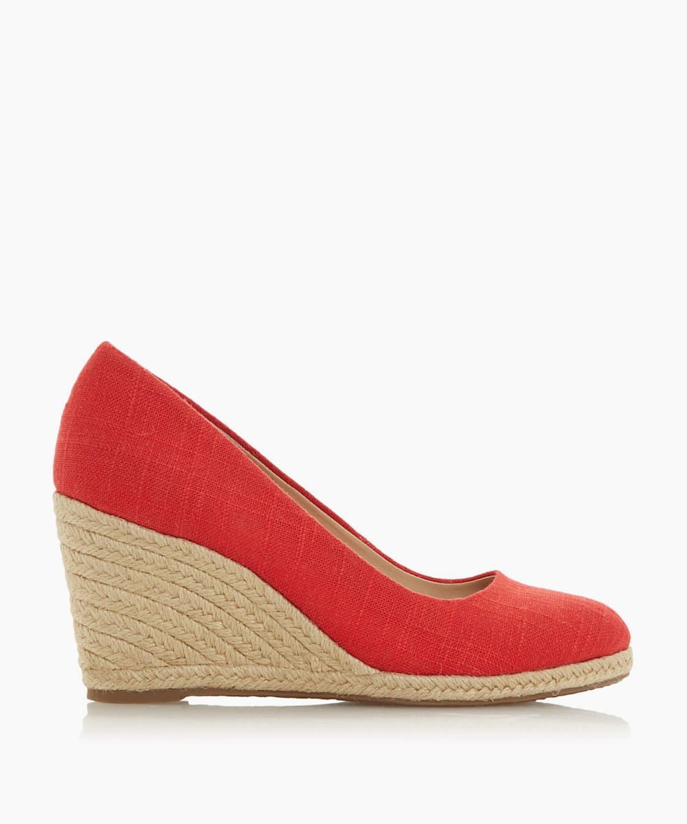 red wedge shoes