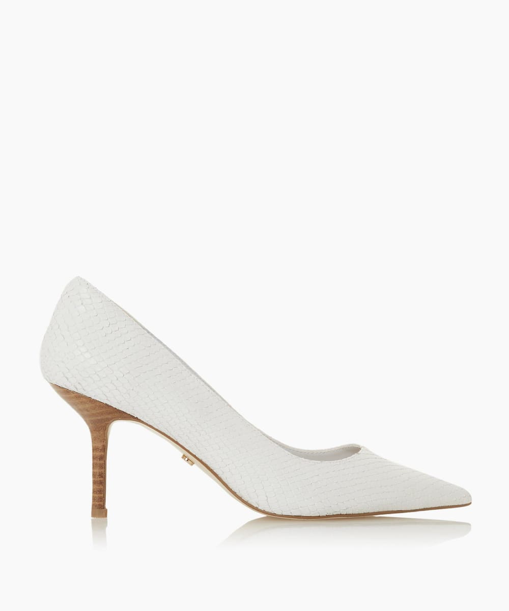 white court shoes